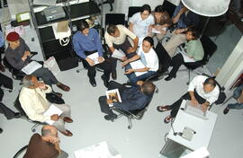ภาพถ่ายงานแถลงข่าวการออกแบบนิทรรศการการเรียนรู้แห่งที่ 1 (25 พฤษภาคม พ.ศ. 2549)